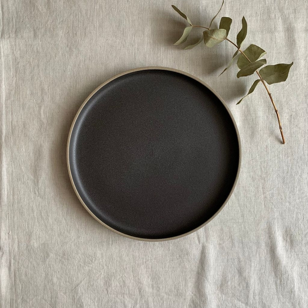 Tray 22cm ブラック HASAMI PORCELAIN