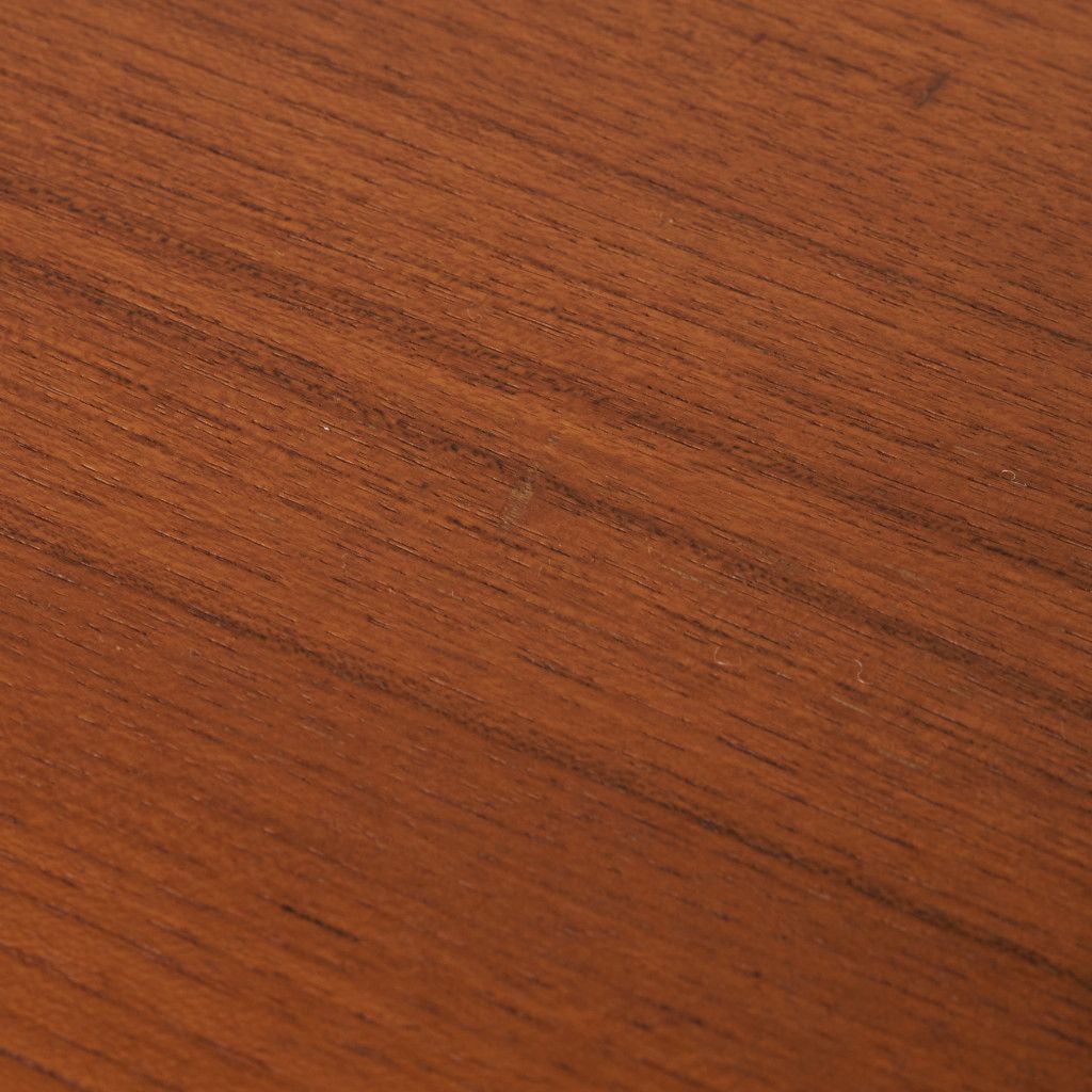 Form FIVE 4段チェスト