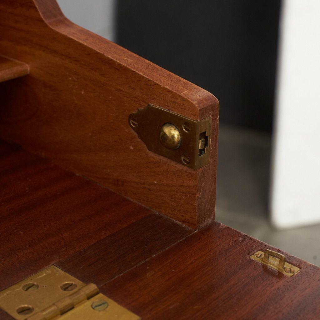 Brandon ビューロー付き サイドキャビネット