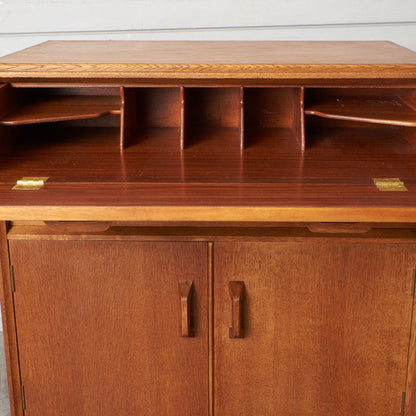 Brandon ビューロー付き サイドキャビネット