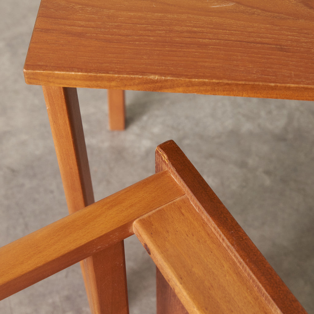 英国ヴィンテージ ネストテーブル