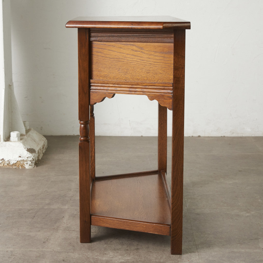 Old Charm サイドキャビネット