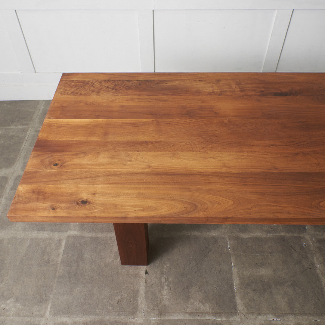 ANIMA ウォールナット無垢材 ウッドダイニングテーブル