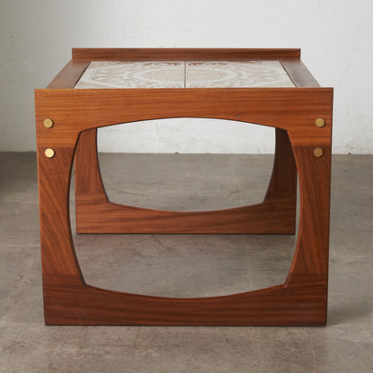 ヴィンテージ タイルトップ コーヒーテーブル