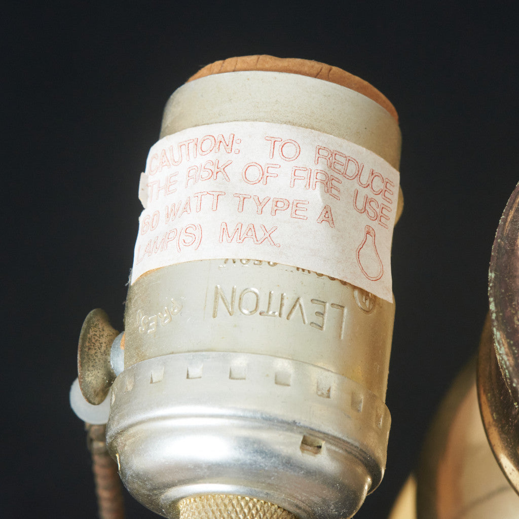 ハンガリー製 クリスタルガラス テーブルランプ