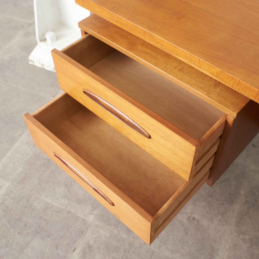 英国ヴィンテージ ドレッシングデスク