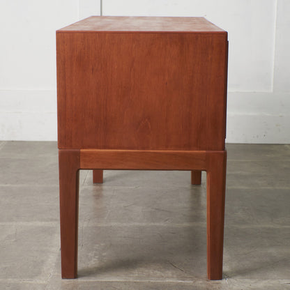 マホガニー材 チェスト