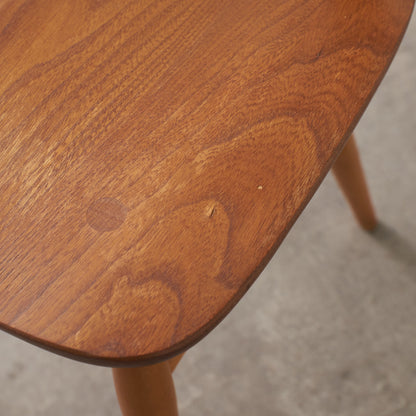 4本スポーク フープバックチェア