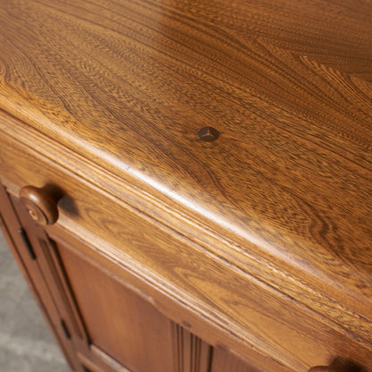 オールドコロニアル ウェルシュドレッサー