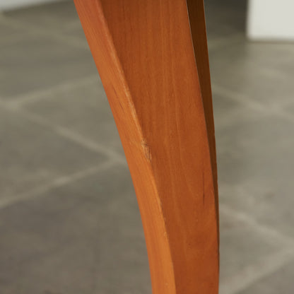 YPSILON 伸長式ダイニングテーブル