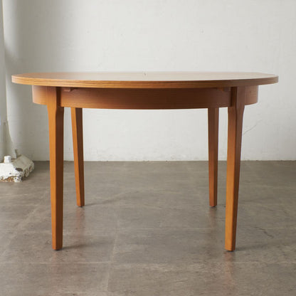 英国ヴィンテージ ラウンドダイニングテーブル