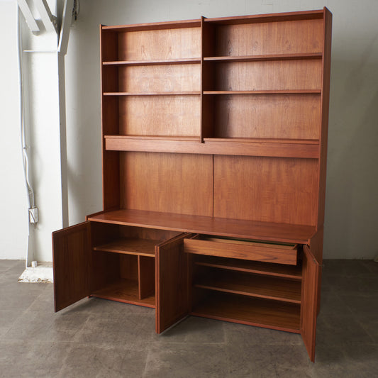 デンマーク製 ヴィンテージ ウォールキャビネット