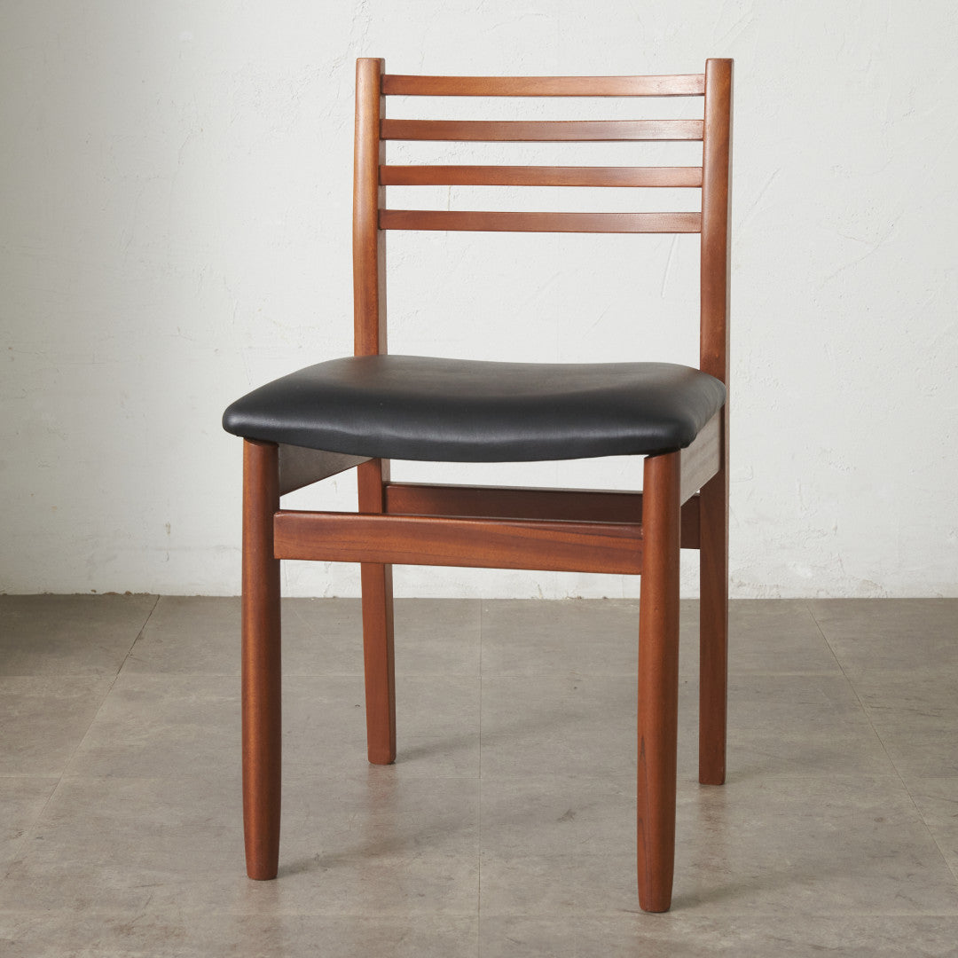 英国ヴィンテージ ラダーバック ダイニングチェア / 張替済