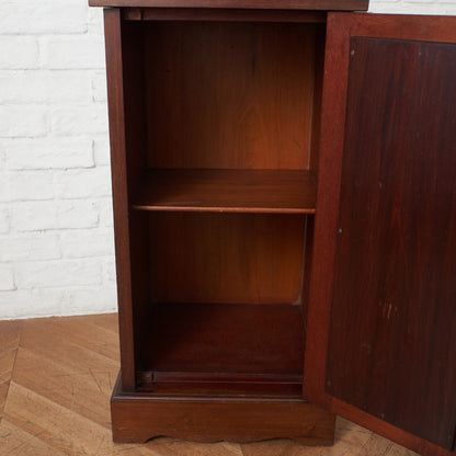 英国アンティーク ウォールナット材 スモールキャビネット