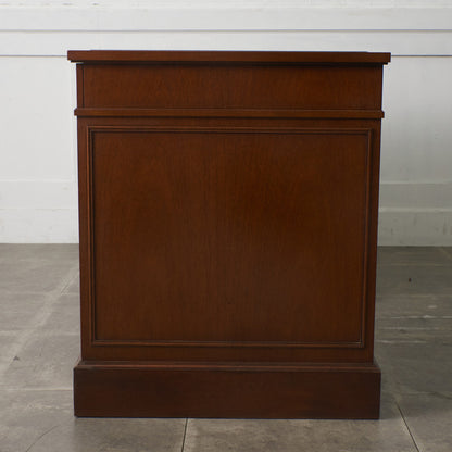 TRIUNE 両袖デスク