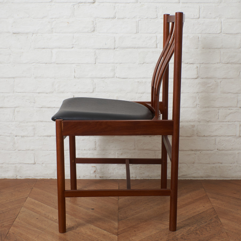 英国ヴィンテージ ダイニングチェア / 張替済