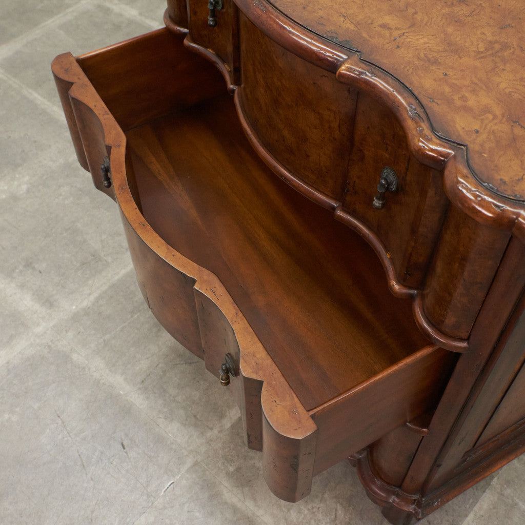 サイドチェスト