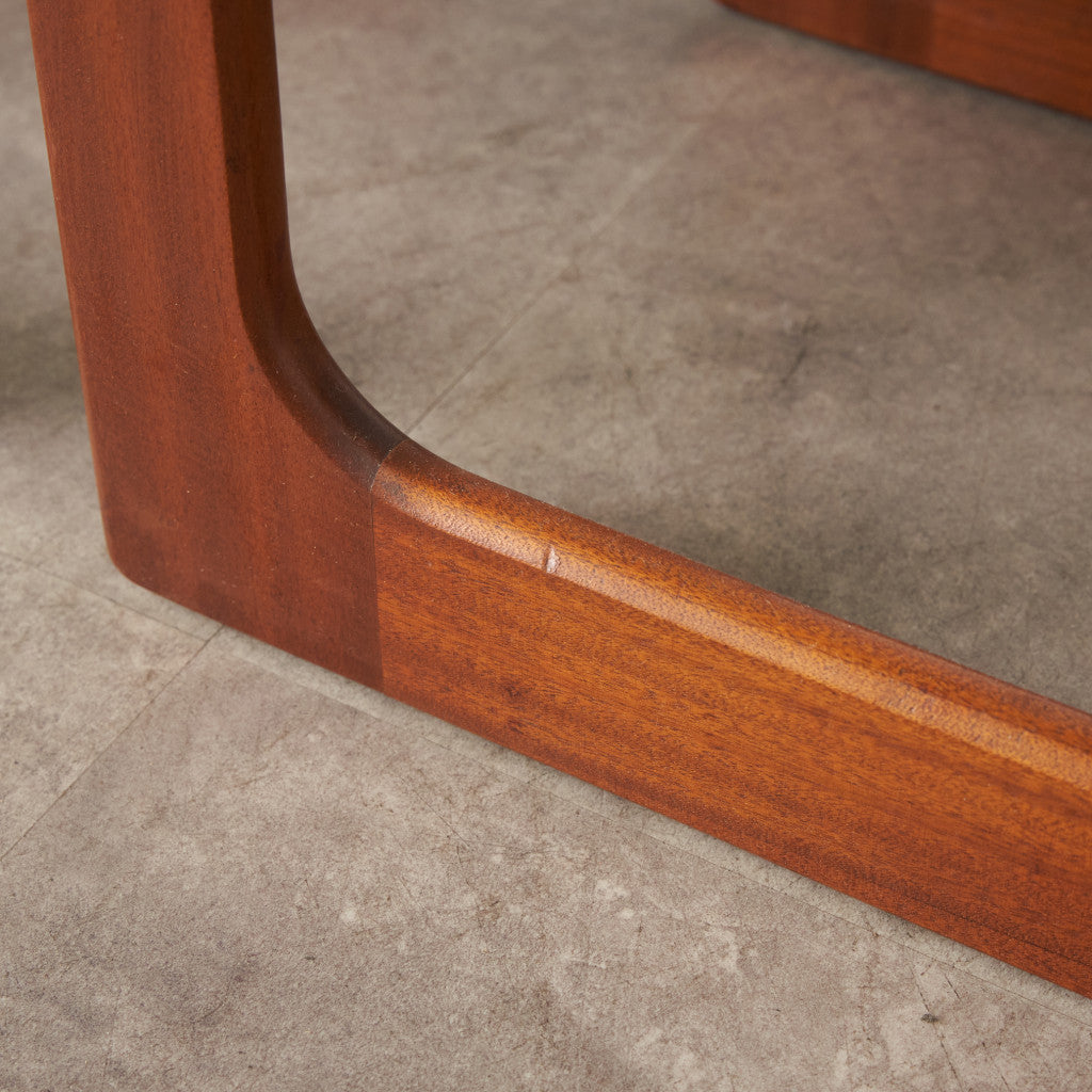 ヴィンテージ 拡張式天板付き ネストテーブル