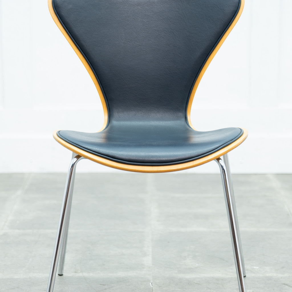 セブンチェア / フロントパディング