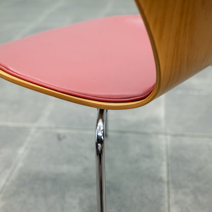 セブンチェア / フロントパディング