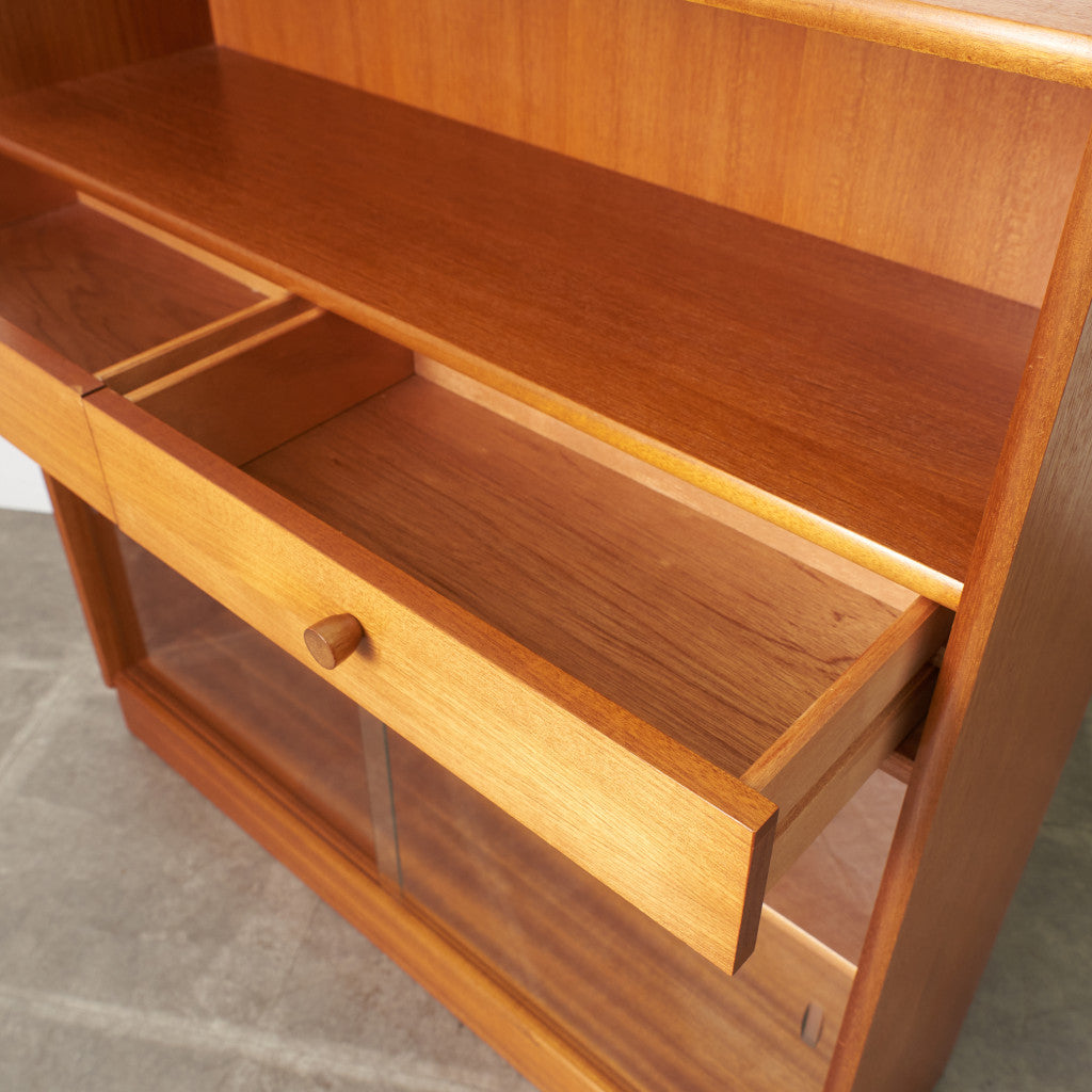 ヴィンテージ ガラスキャビネット