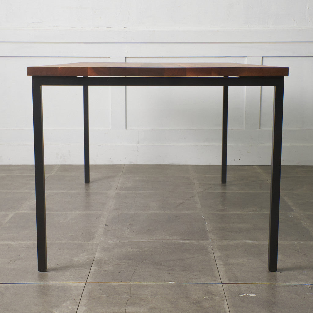 インダストリアルスタイル ダイニングテーブル