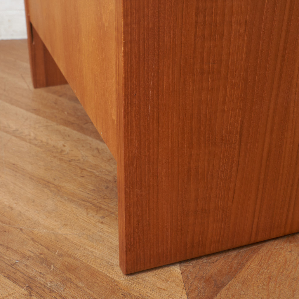 デンマークヴィンテージ チーク無垢材 5段チェスト