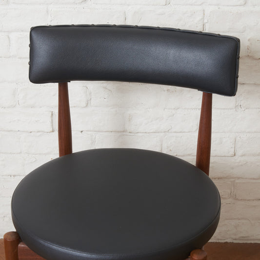 サーキュラーチェア