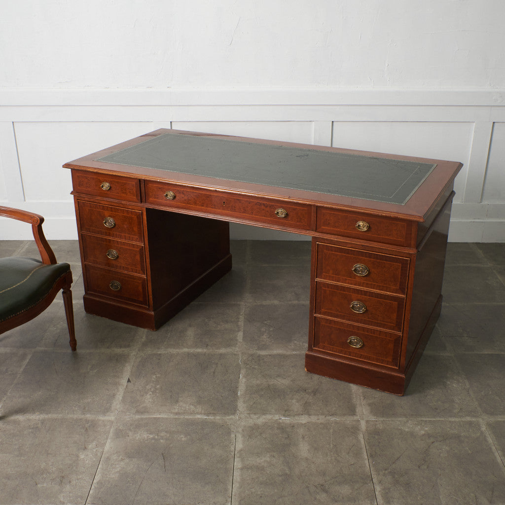 スペイン製 クラシック 両袖デスク