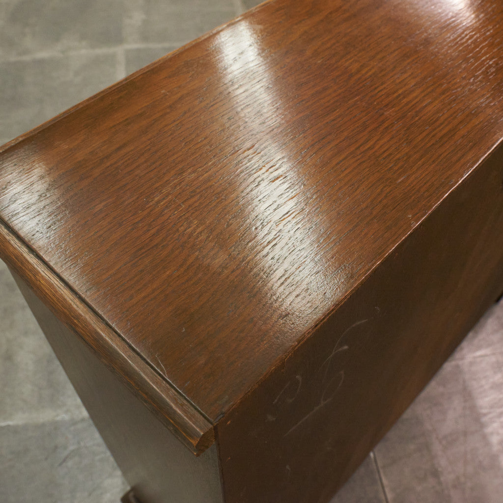 Old Charm ナローキャビネット