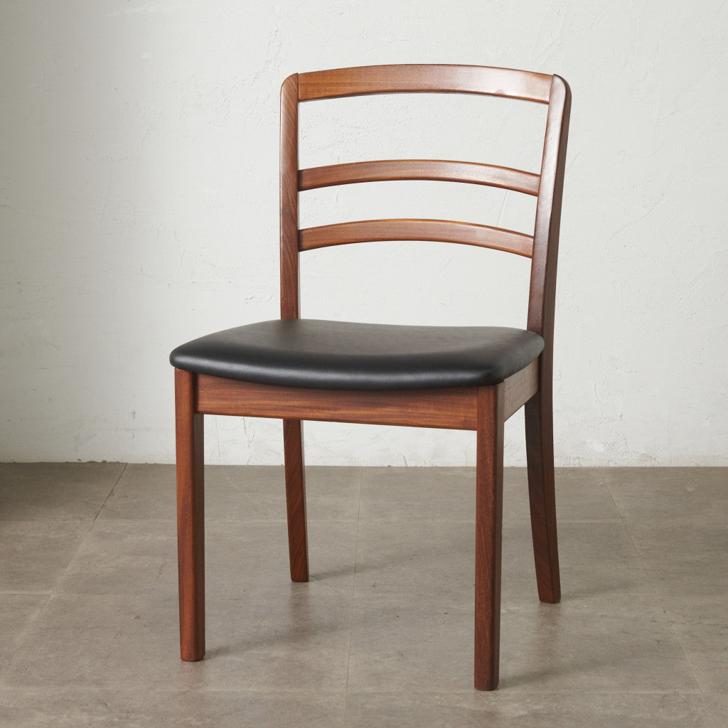 ラダーバックチェア / 張替済