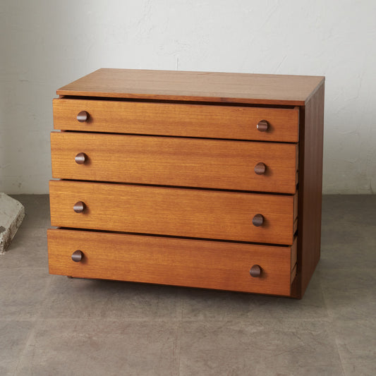 英国ヴィンテージ 4段チェスト