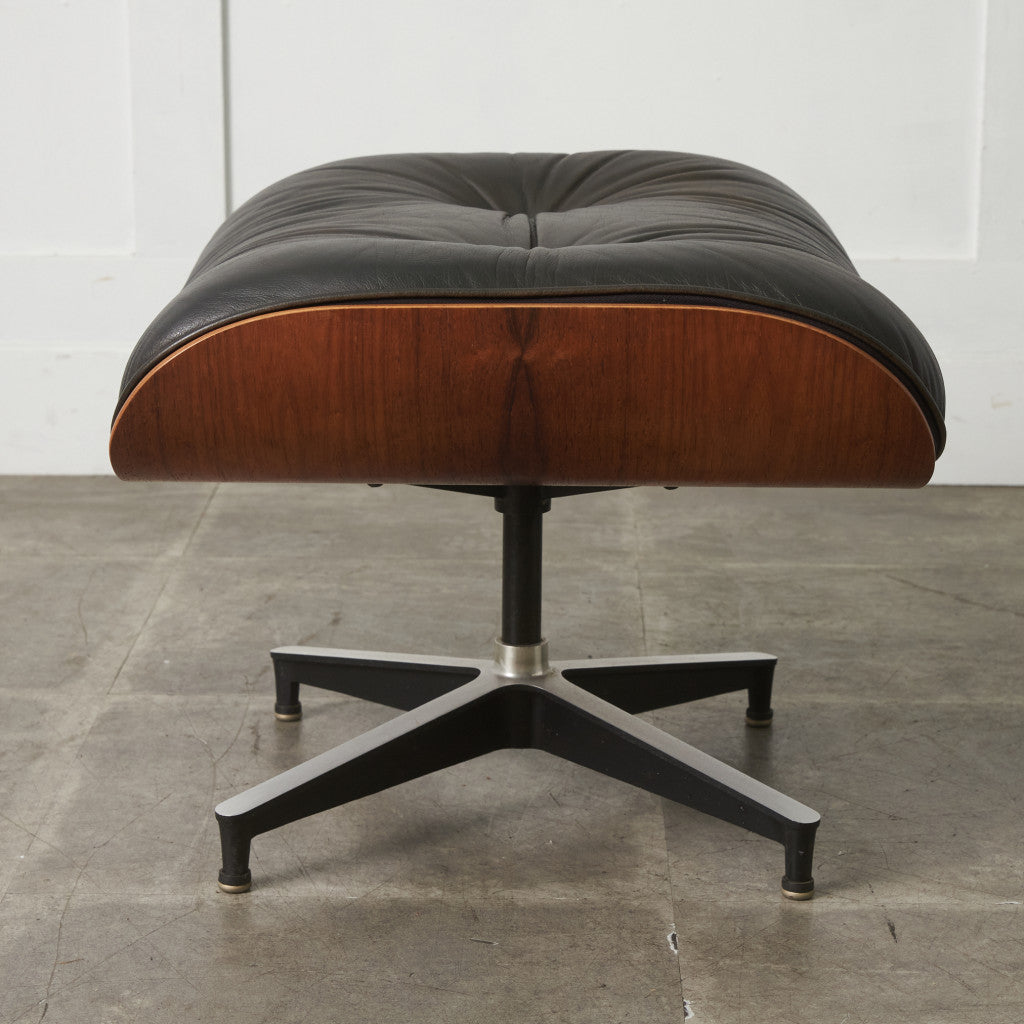 ラウンジチェア&オットマン