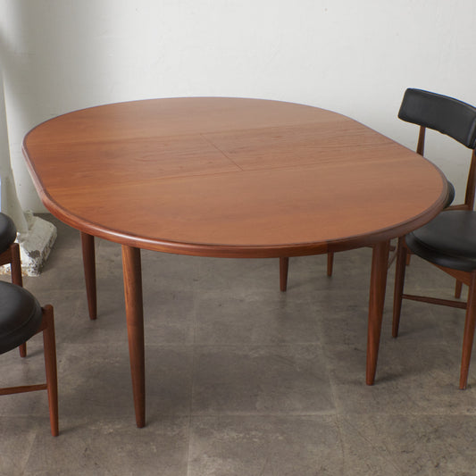 エクステンション ラウンドダイニングテーブル