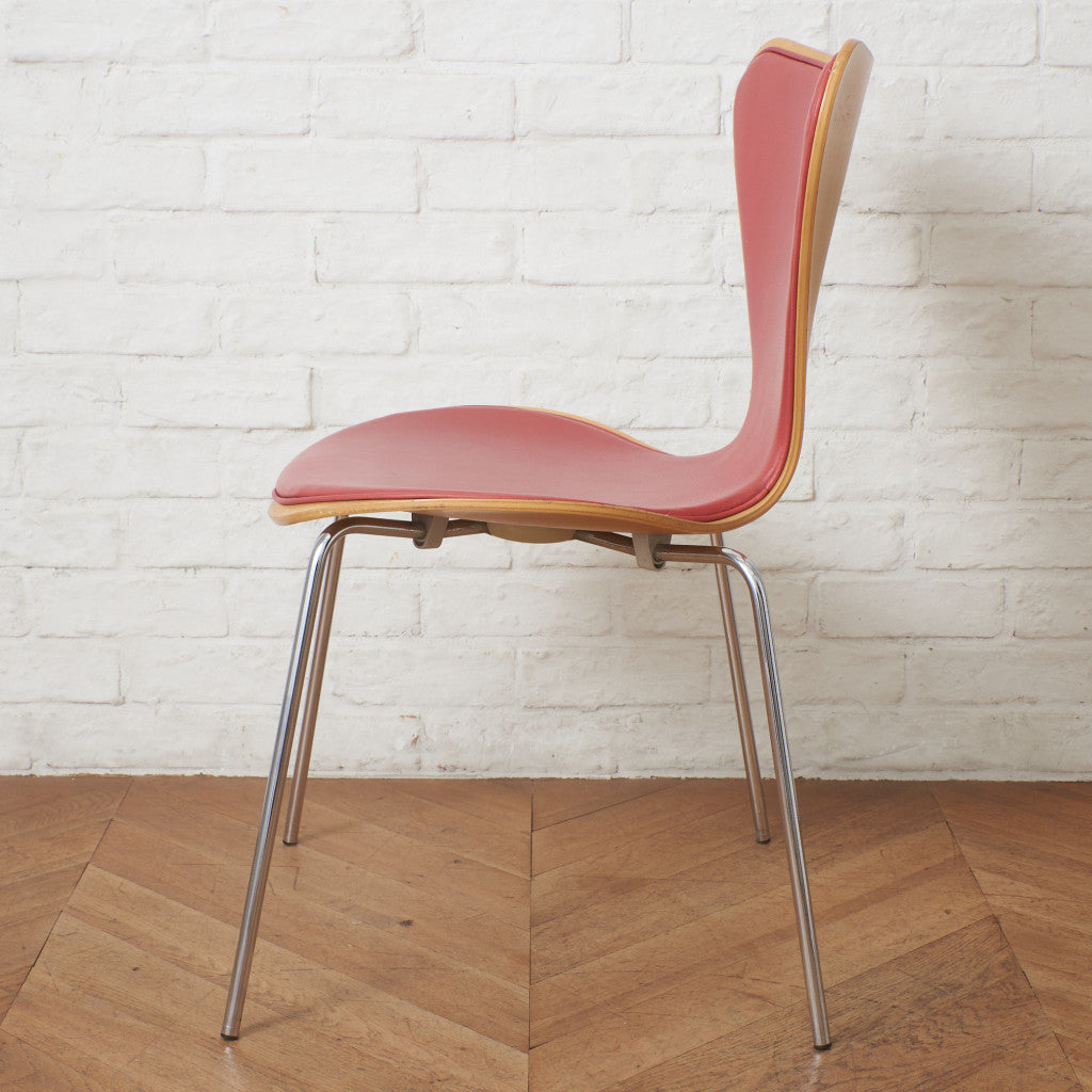 セブンチェア / フロントパディング