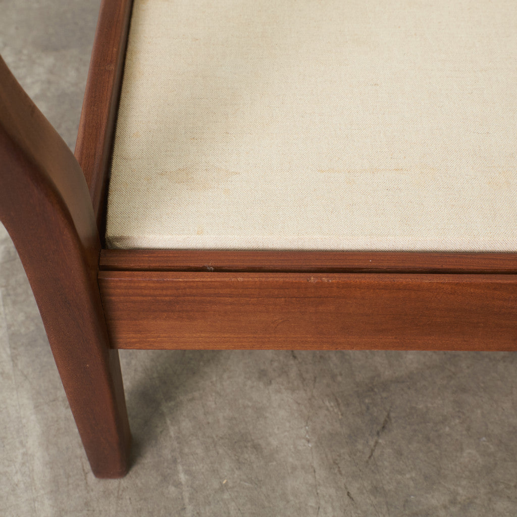 イギリスヴィンテージ アームチェア / 張替済