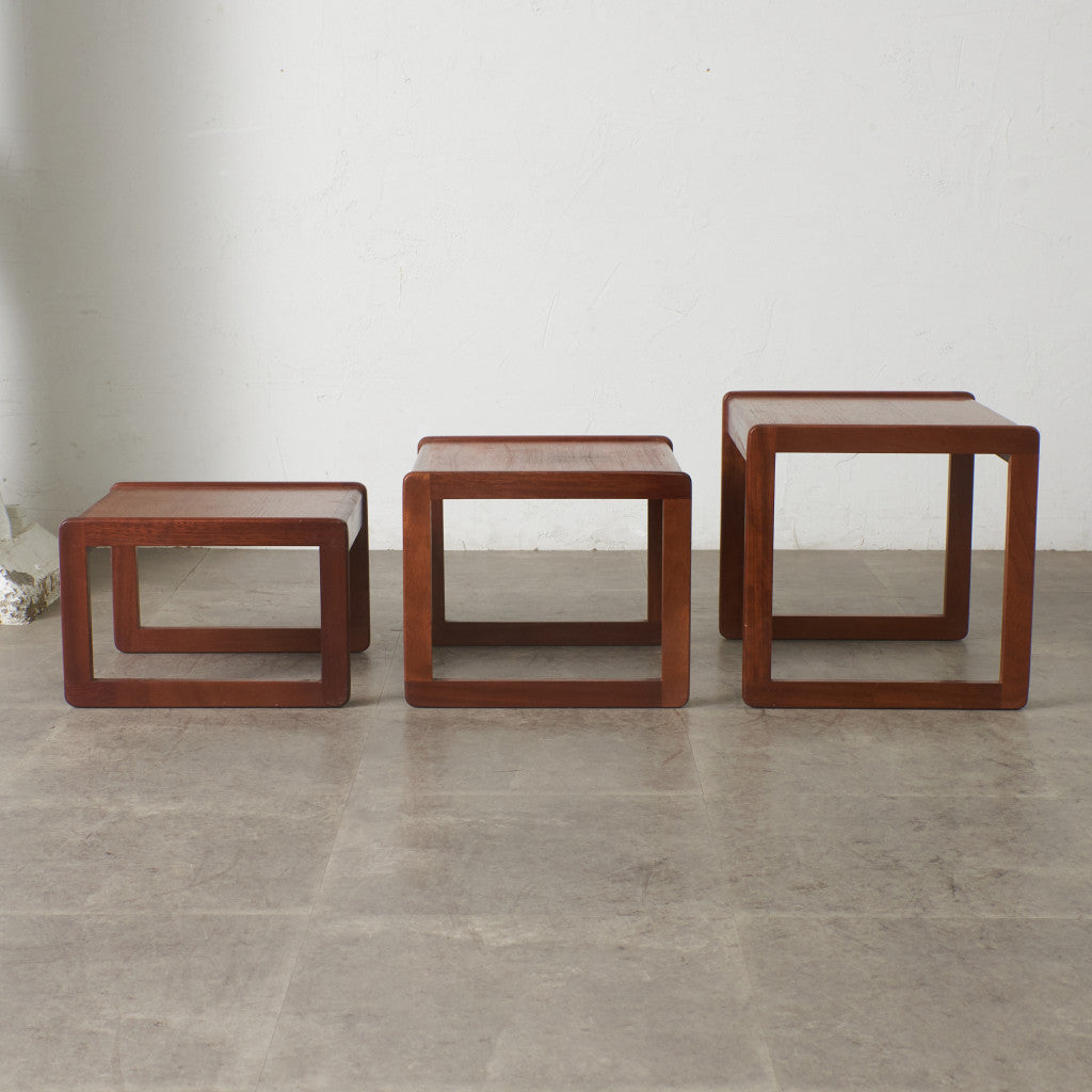 ヴィンテージ ネストテーブル