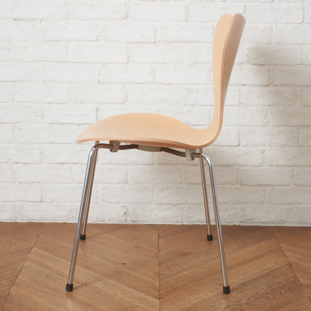 セブンチェア / ビーチ