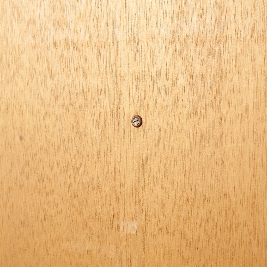 Form FIVE 2ドア ワードローブ