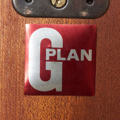 Form FIVE 2ドア ワードローブ