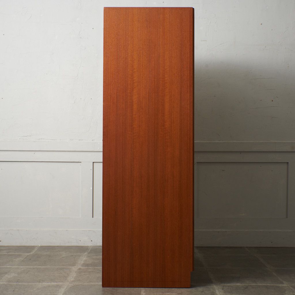 Form FIVE 2ドア ワードローブ