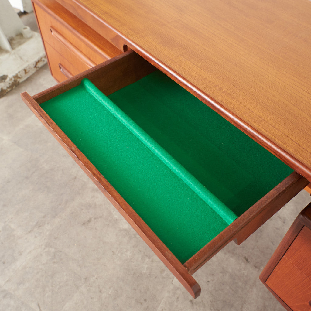 New Fresco ヴィンテージ デスク