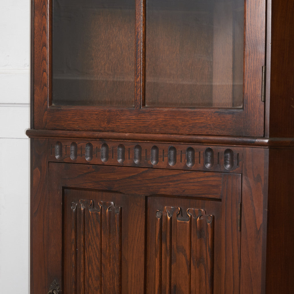 英国クラシック オーク材 コーナーキャビネット｜rocca rocca