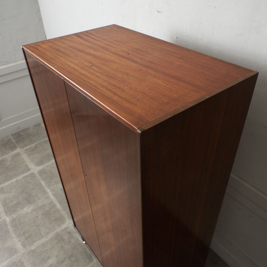 Tola&black 2ドア ワードローブ