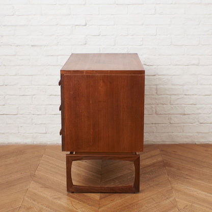 Quadrille 3段 チェスト