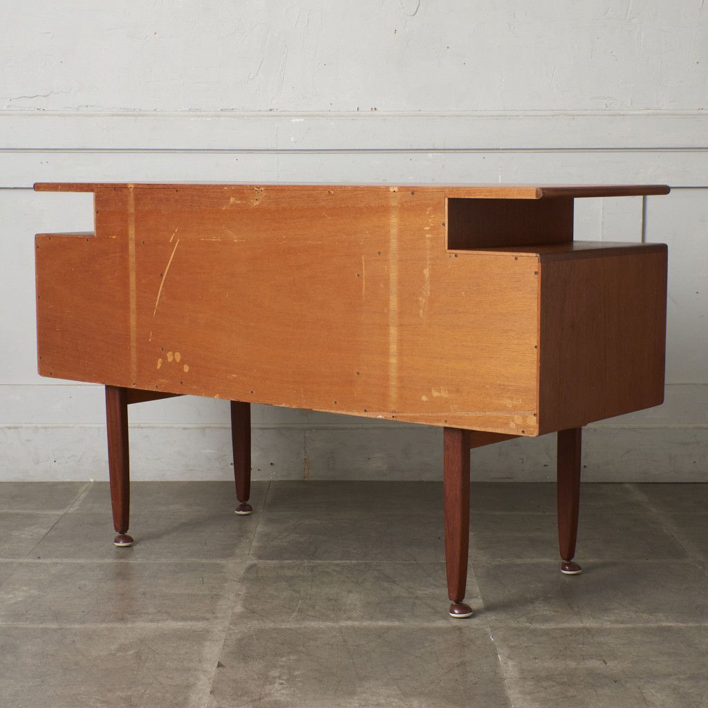 Fresco ドレッシングデスク