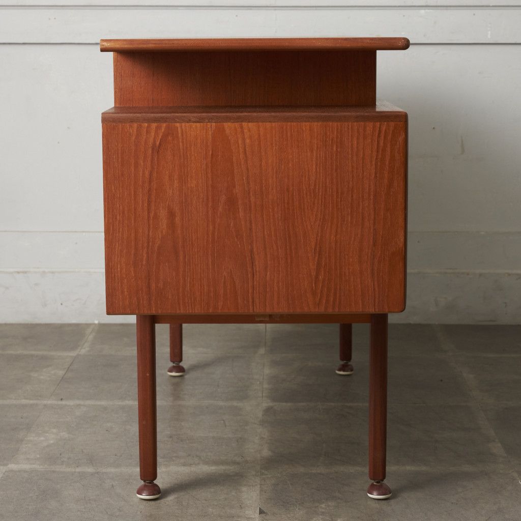 Fresco ドレッシングデスク