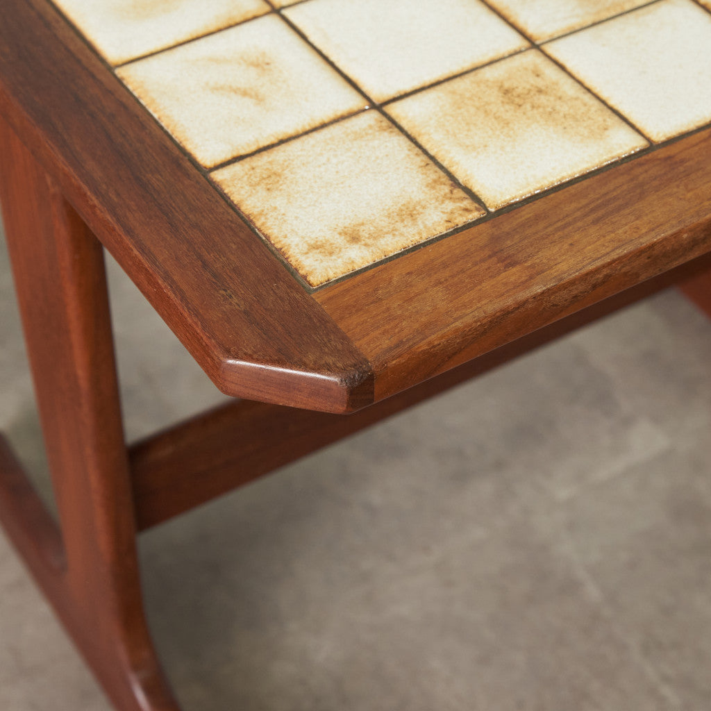 タイルトップ ネストテーブル (3585D)