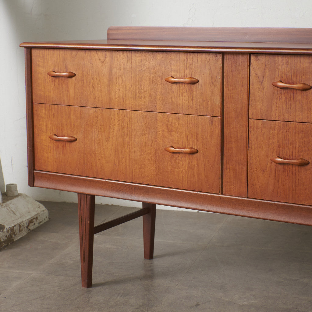 ヴィンテージ サイドボード