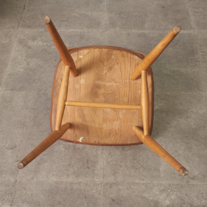 4本スポーク フープバックチェア